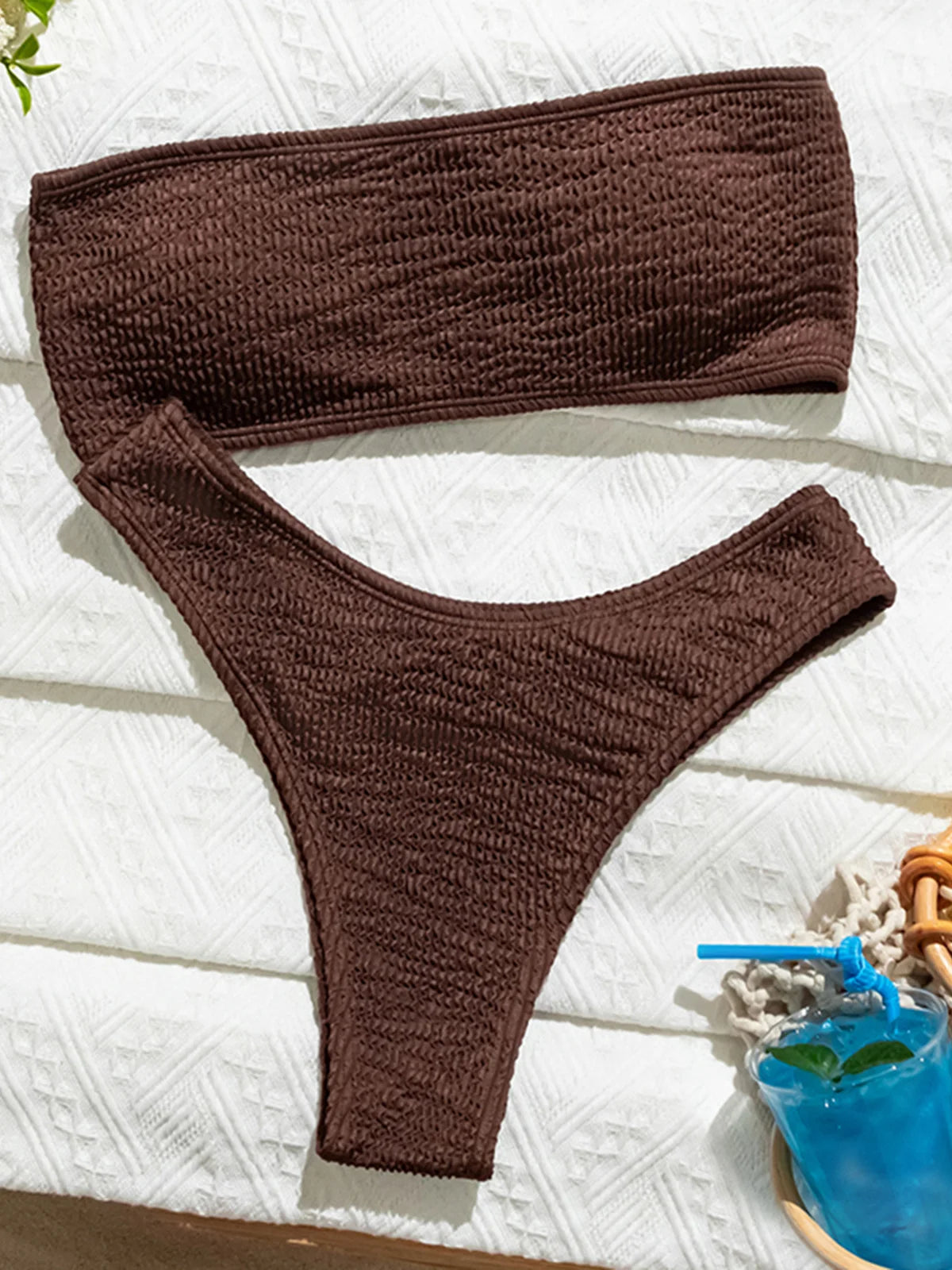 Raffiniert und strahlend Bikini