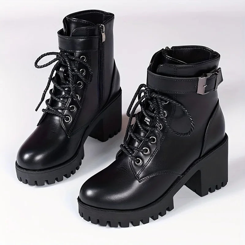 Maßgeschneiderte und bequeme orthopädische Stiefel