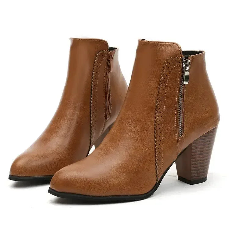 Stützende und trendige orthopädische Stiefel
