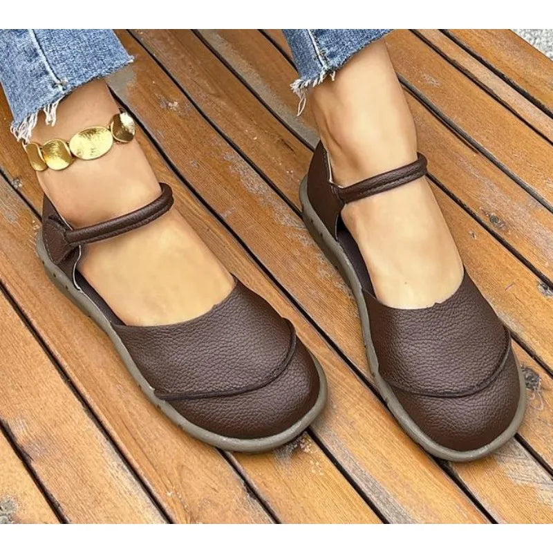 Vielseitige und stützende orthopädische Sandalen