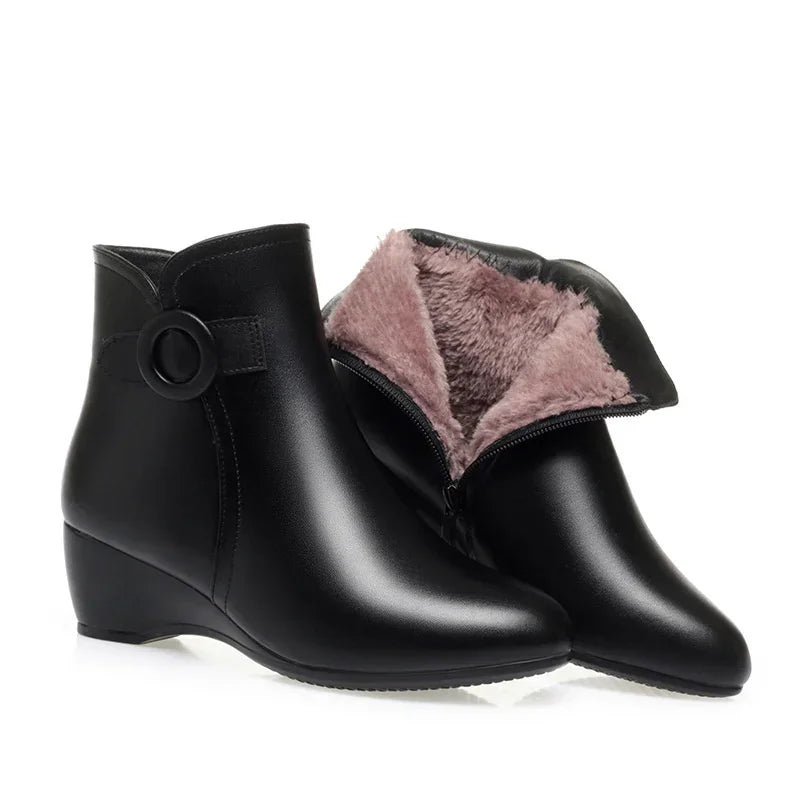 Lässige und stützende orthopädische Stiefel