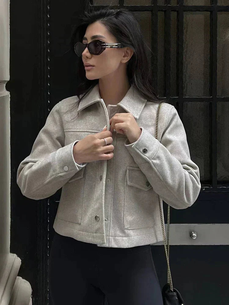 Anmutig gestaltete Jacke