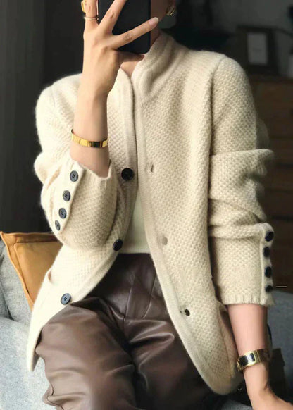 Wunderschön gefertigte Pullover