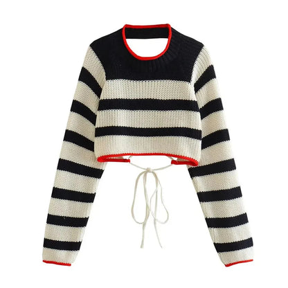 Anmutig gestaltete Pullover