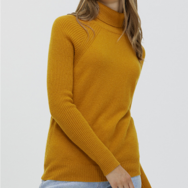 Anmutig gestaltete Pullover