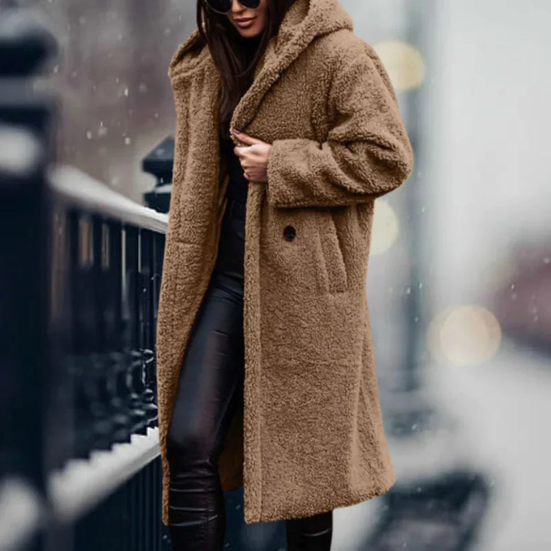 Klassisch gestaltete Jacke