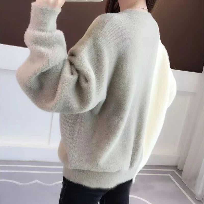 Anmutig gestaltete Pullover