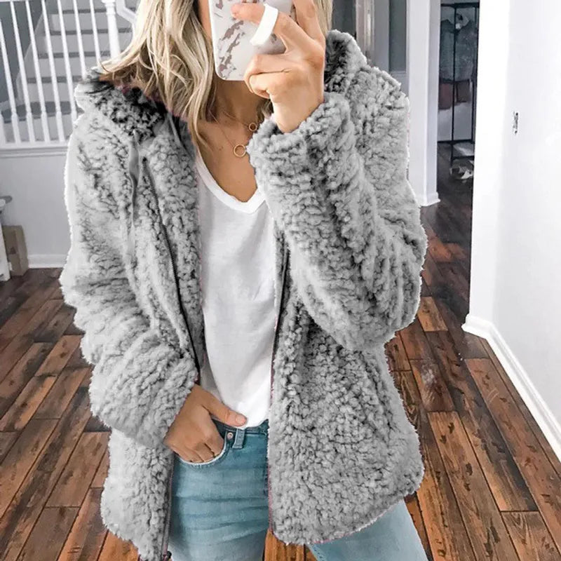 Klassisch gestaltete Jacke
