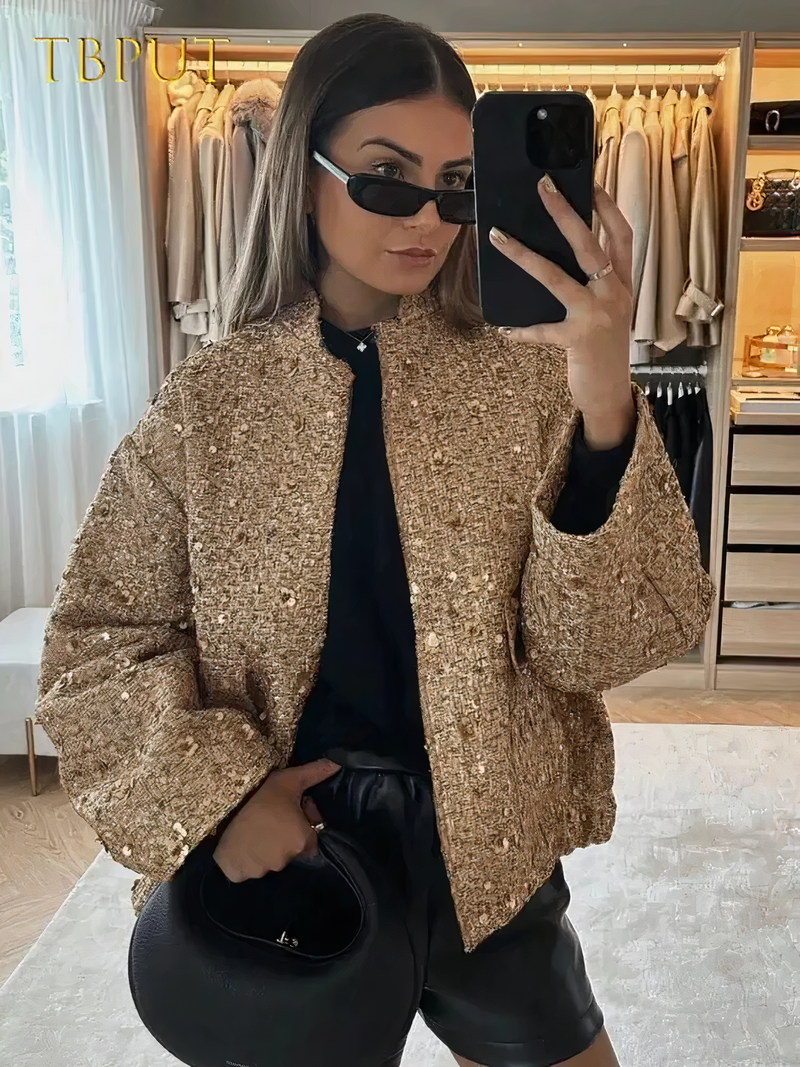 Klassisch gestaltete Jacke