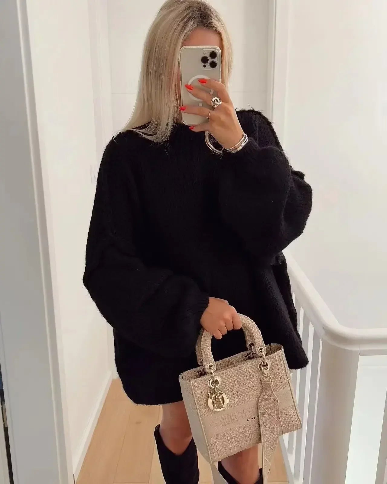 Anmutig gestaltete Pullover