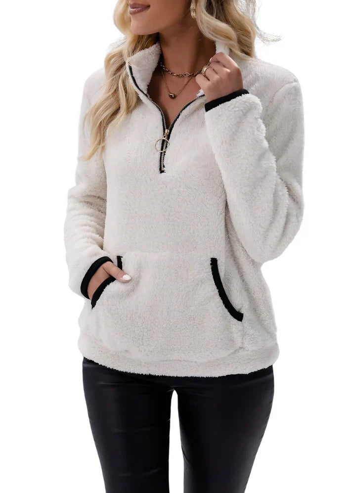 Klassisch gestaltete Pullover