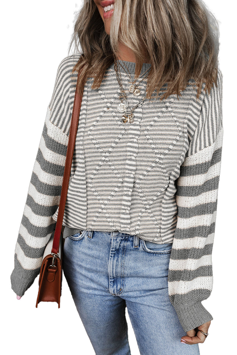 Klassisch gestaltete Pullover
