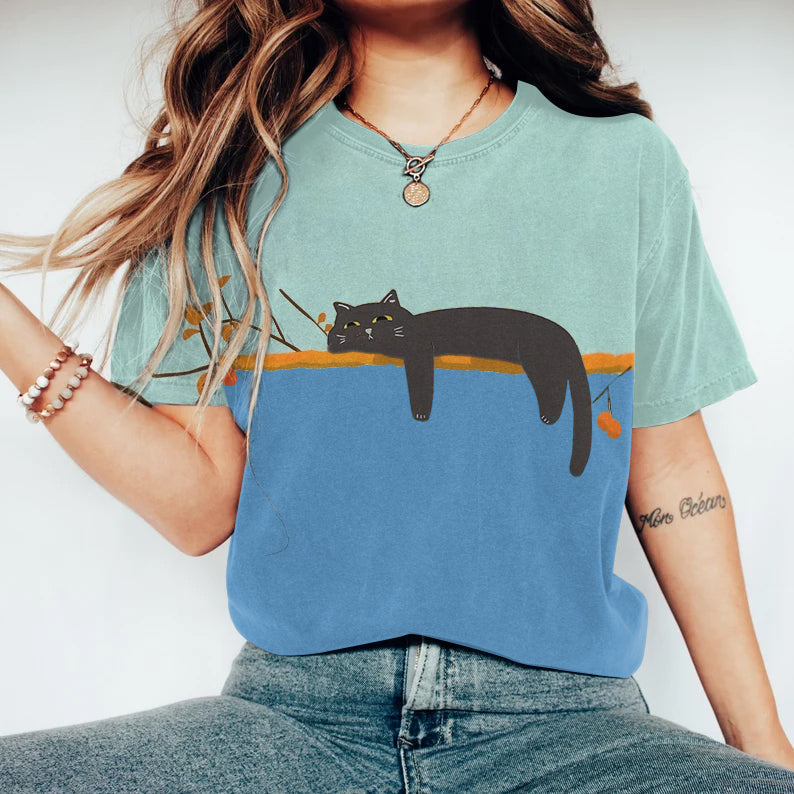 Anmutig gestaltete T-Shirt