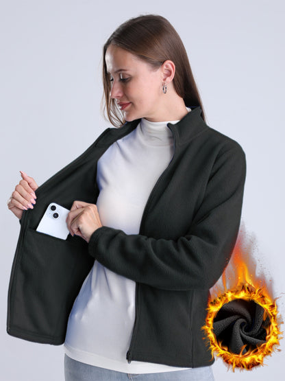 MW | Schlichte, mit Plüsch gefütterte Jacke mit Reißverschluss und Taschen