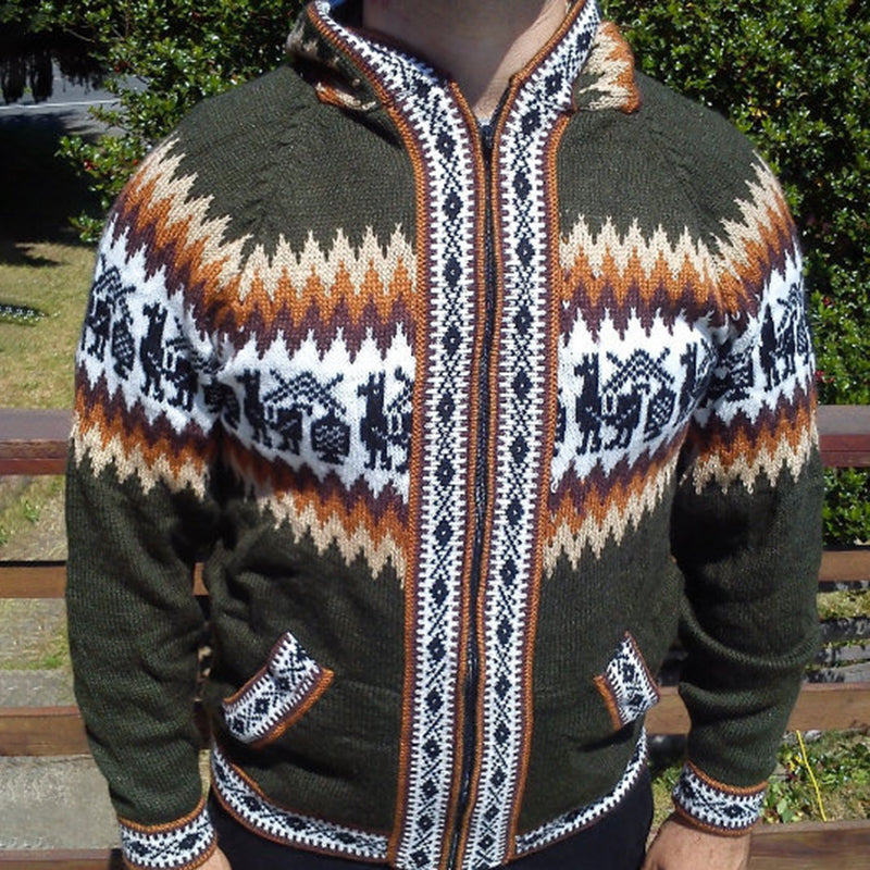 Klassisch gestaltete Pullover