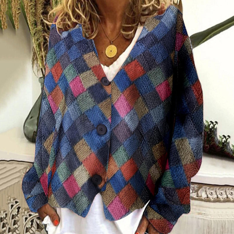 Wunderschön gefertigte Strickjacke