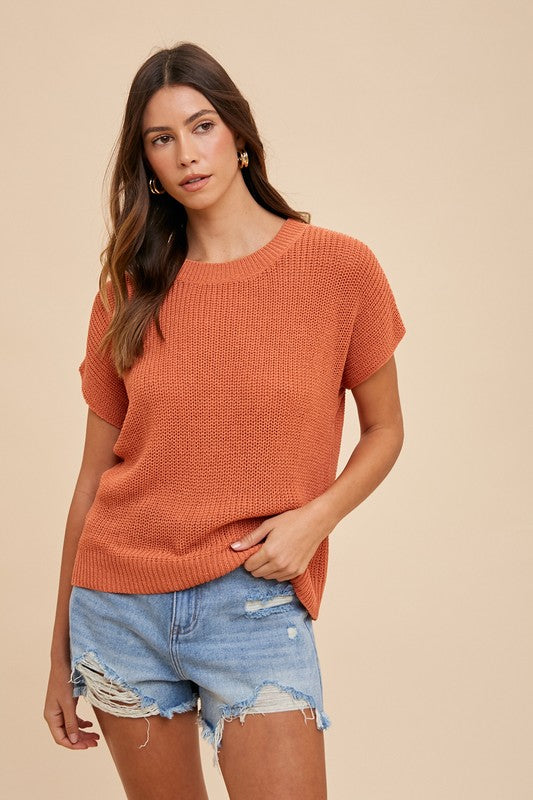 Anmutig gestaltete Pullover