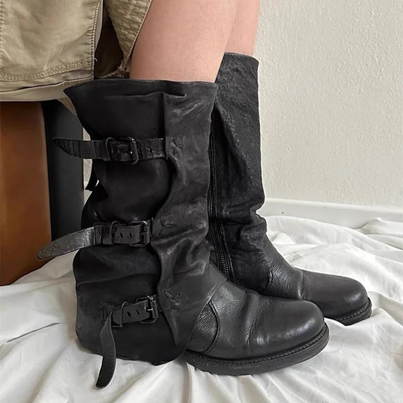 Anmutige orthopädische Stiefel für einen modernen Look