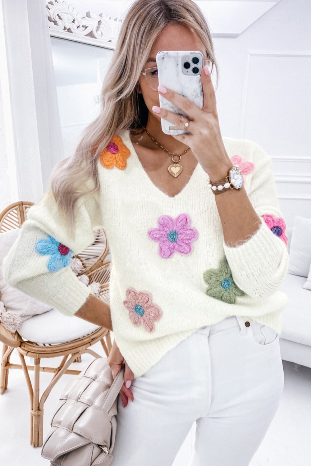 Klassisch gestaltete Pullover