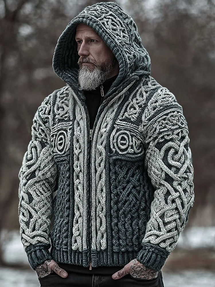 Durchdacht gestaltete Strickjacke