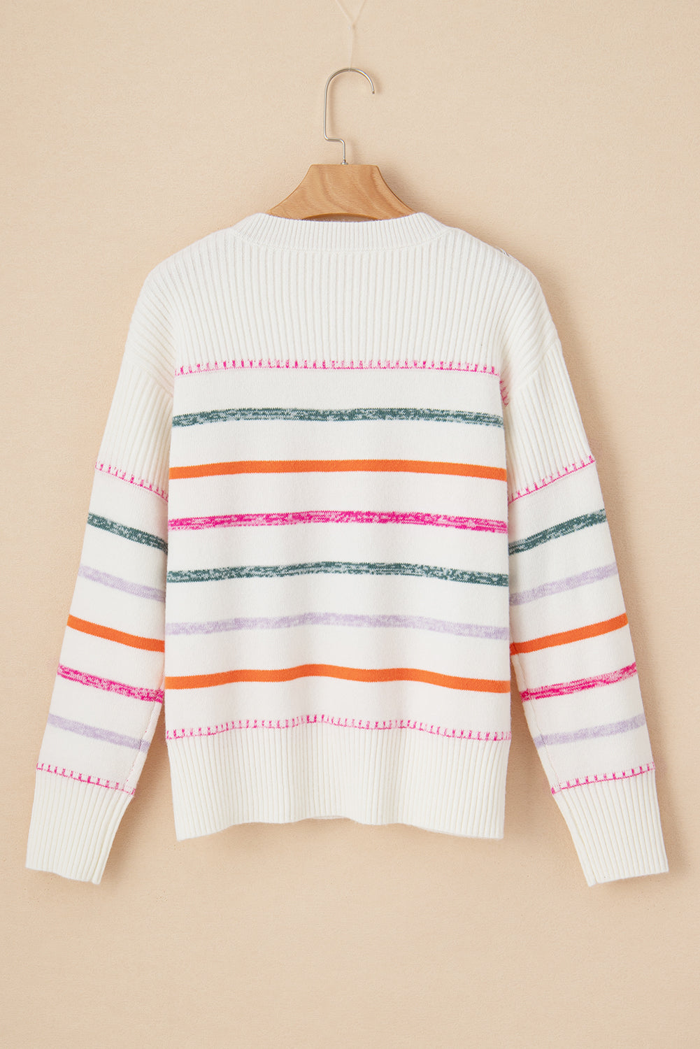 Anmutig gestaltete Pullover