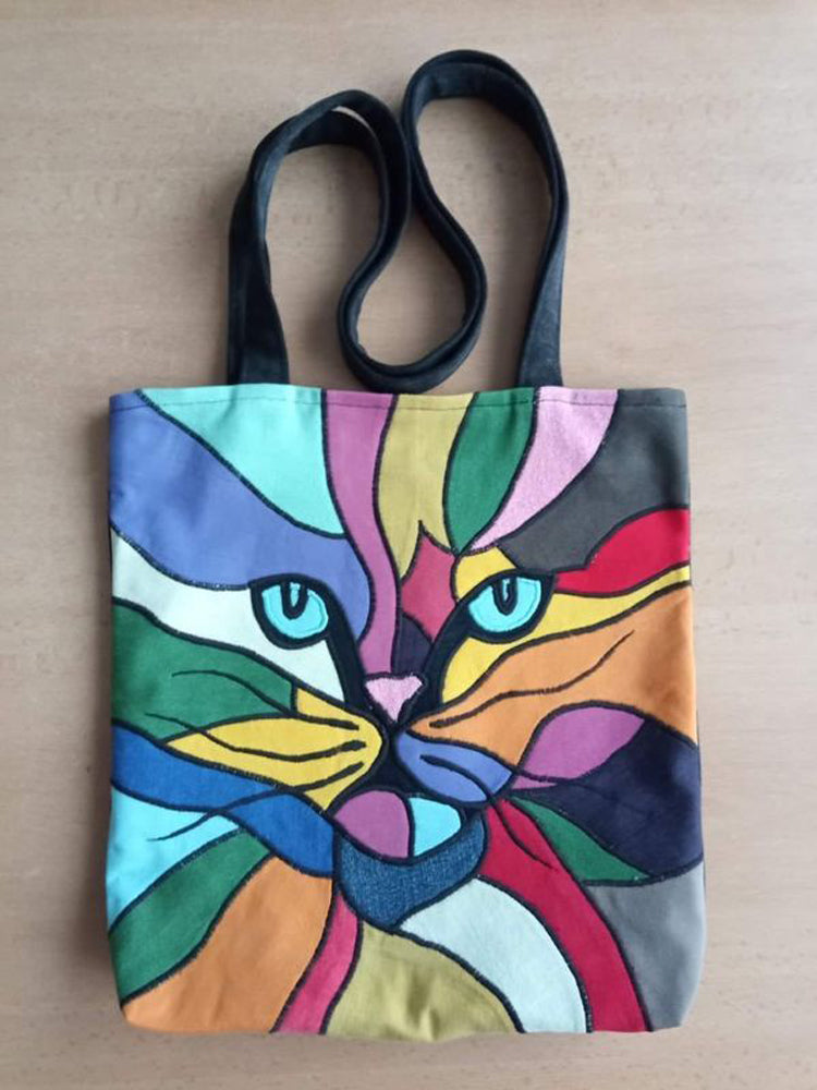 Klassisch gestaltete Tasche