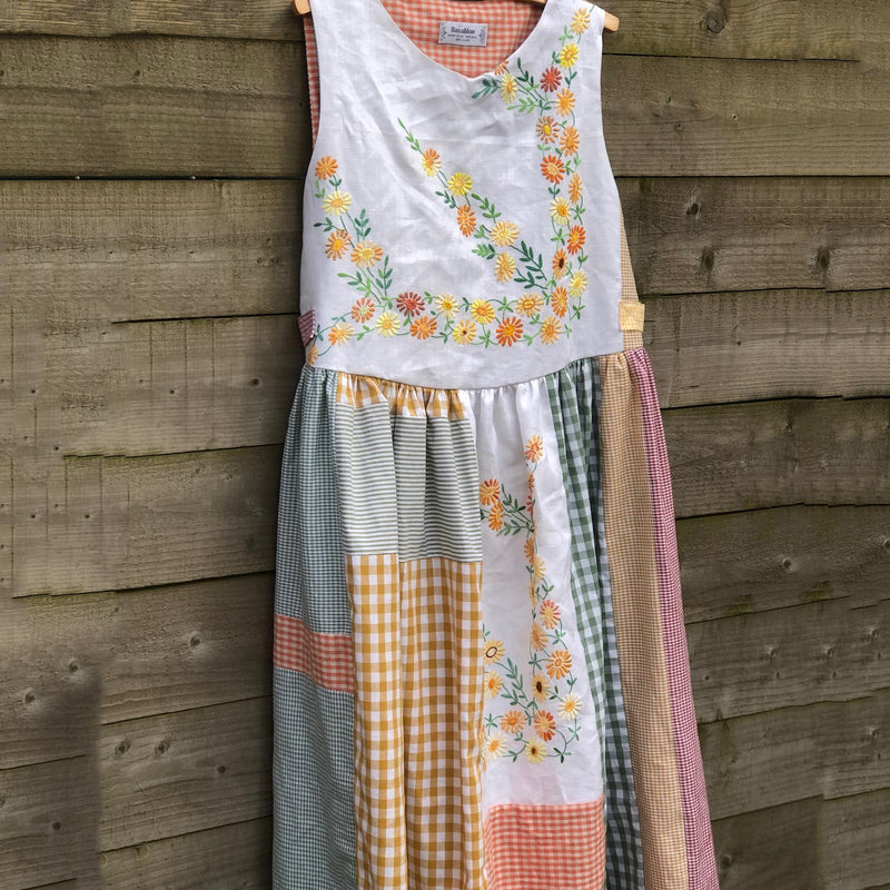 Durchdacht gestaltete Kleid