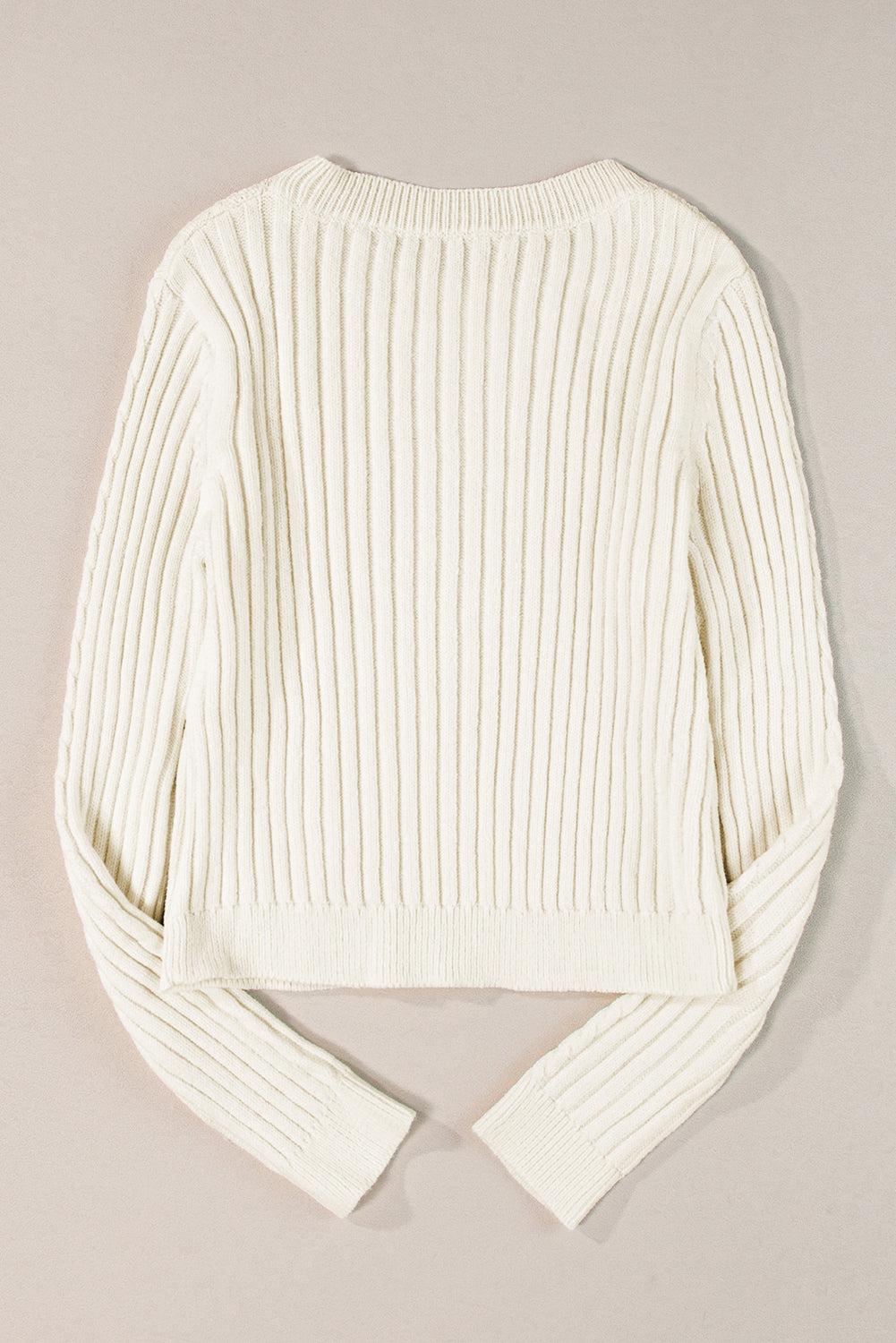 Anmutig gestaltete Pullover
