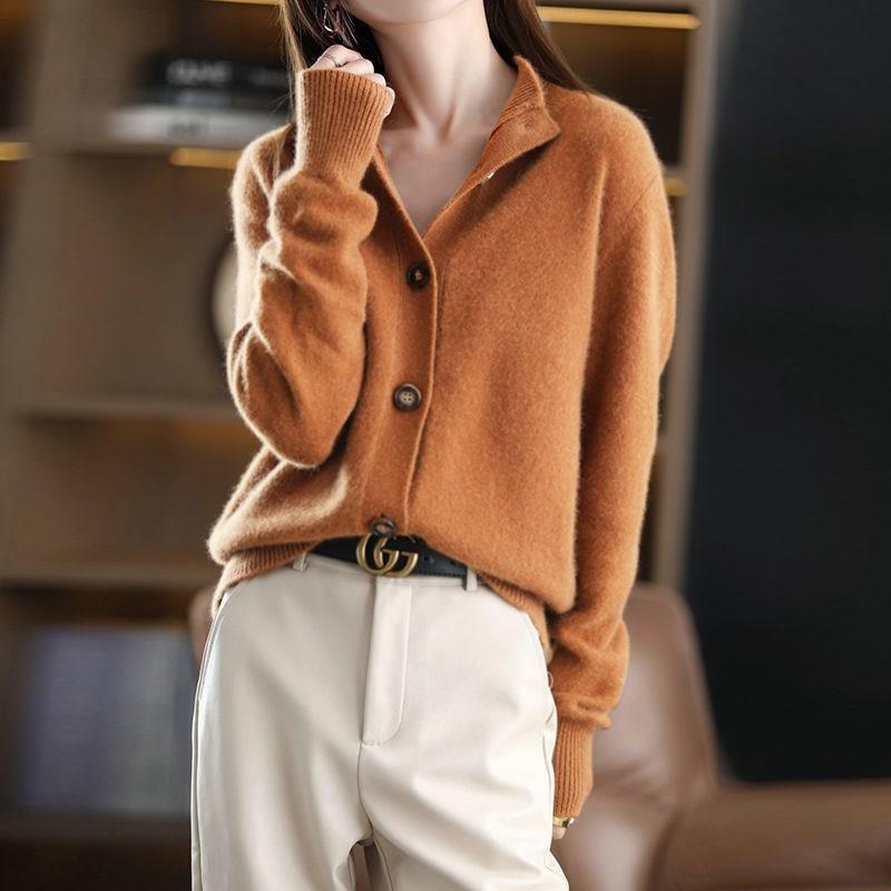 Anmutig gestaltete Pullover