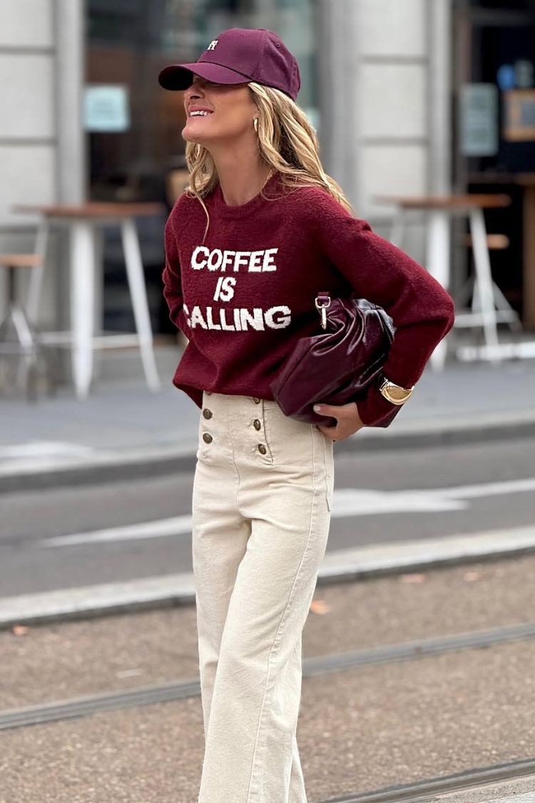 Klassisch gestaltete Pullover