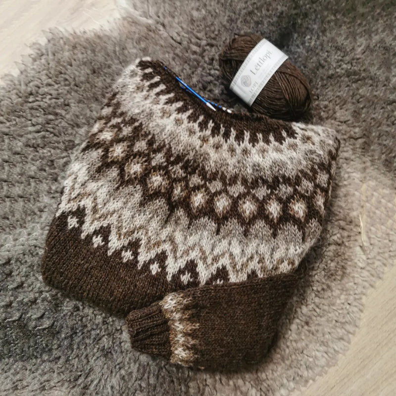Wunderschön gefertigte Pullover
