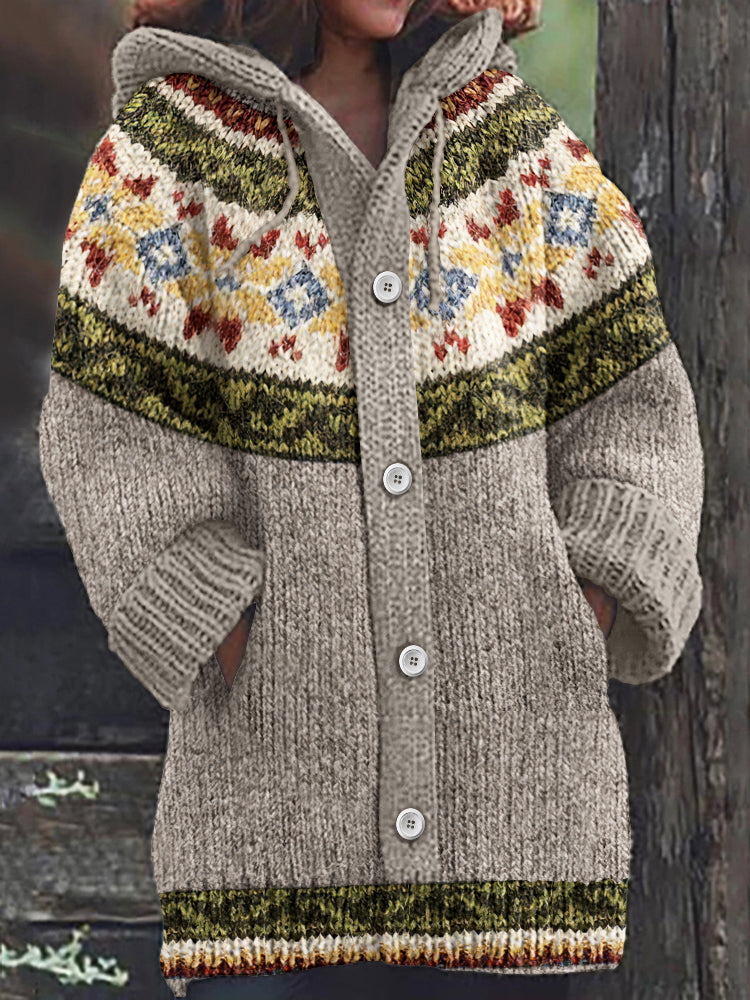 Durchdacht gestaltete Strickjacke