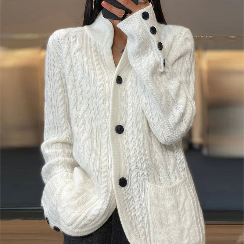 Klassische Vintage Strickjacke