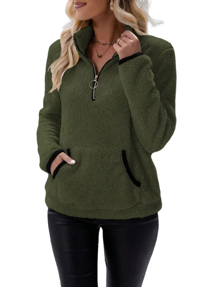 Klassisch gestaltete Pullover