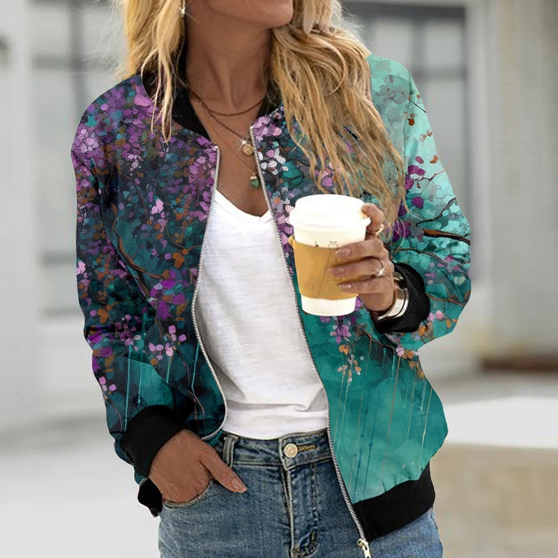 Klassisch gestaltete Jacke