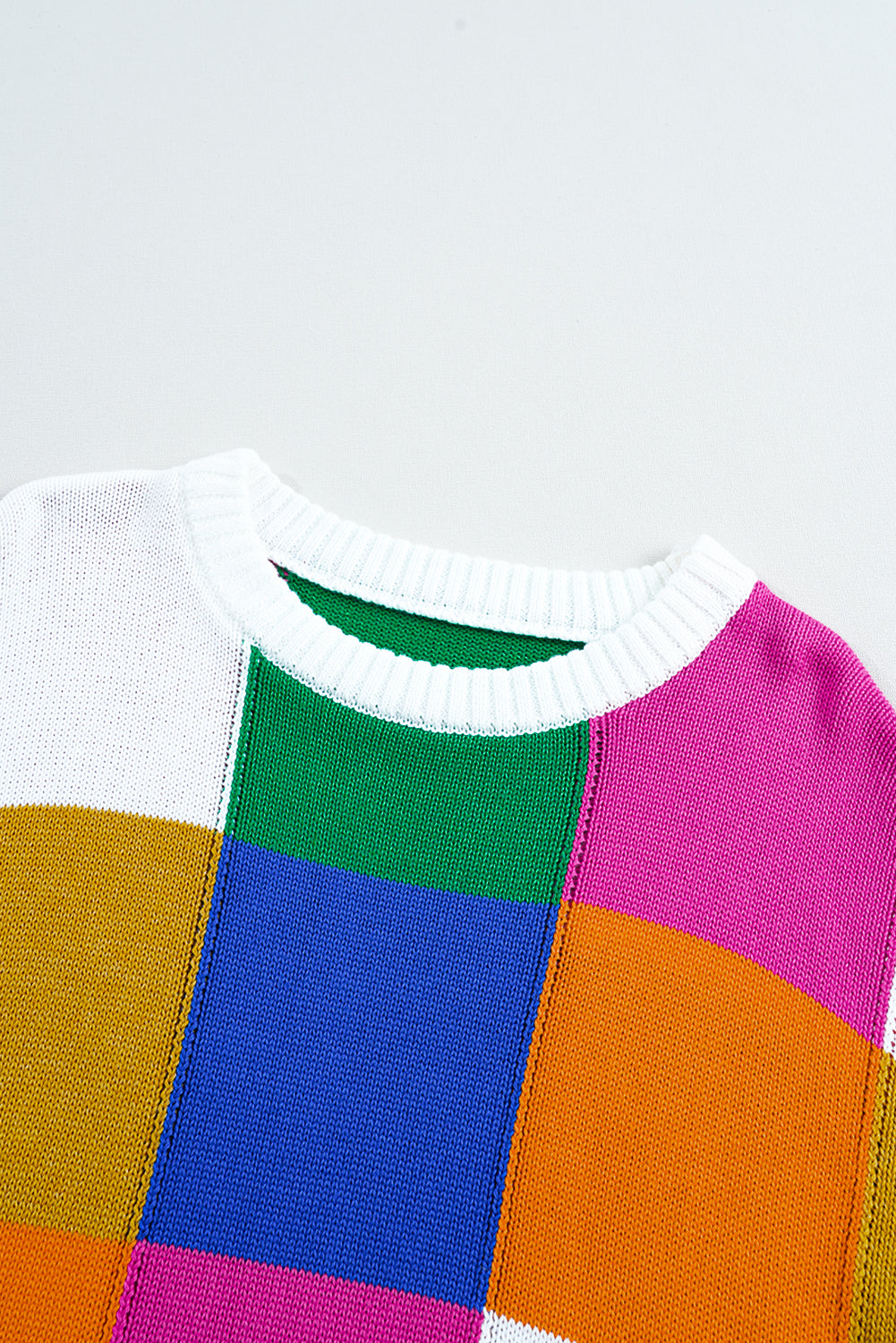 Anmutig gestaltete Pullover
