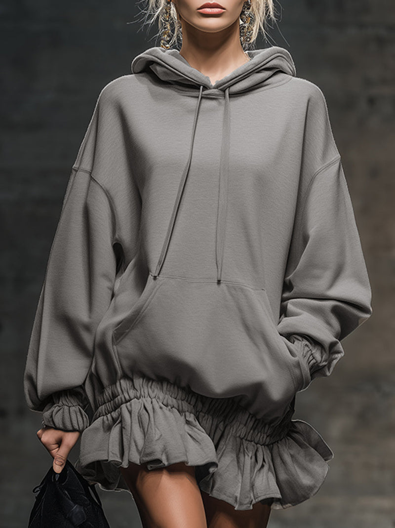 Klassisch gestaltete Kleid