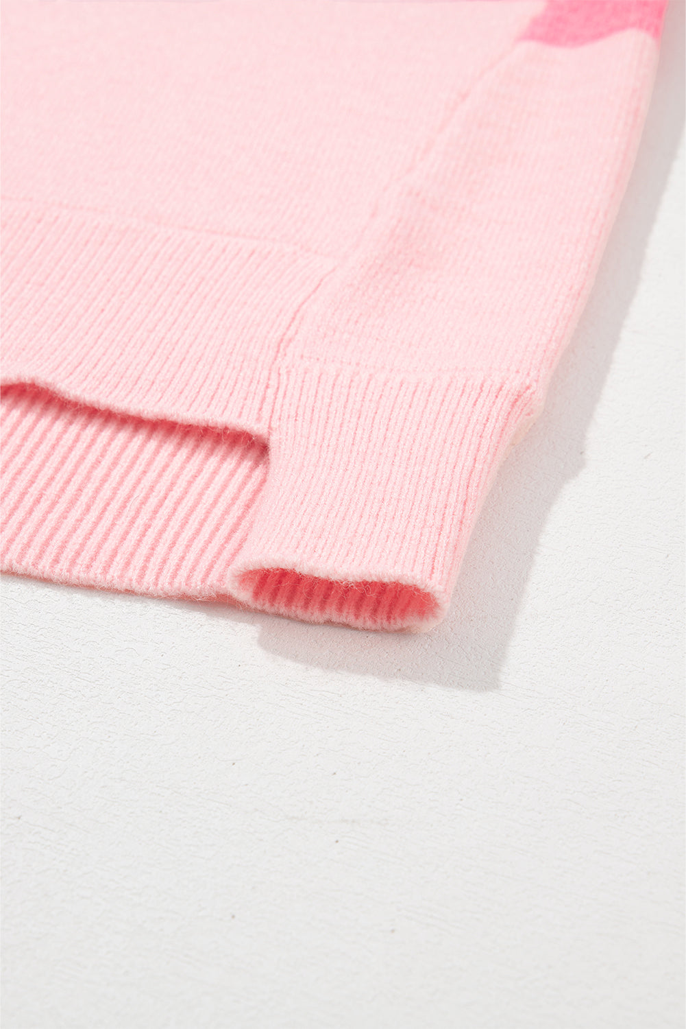 Anmutig gestaltete Pullover