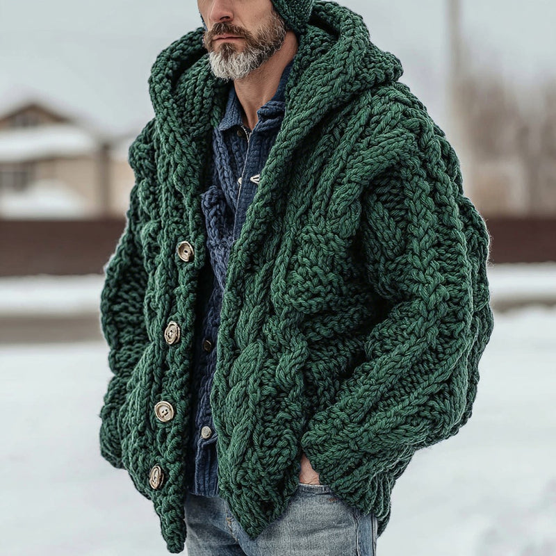 Klassisch gestaltete Strickjacke