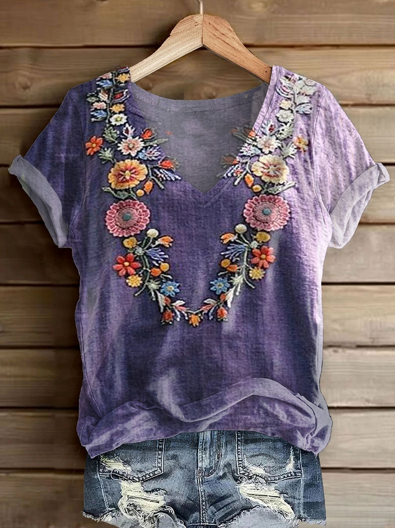 Anmutig gestaltete T-Shirt