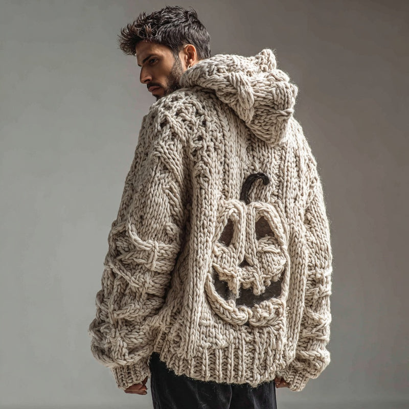 Durchdacht gestaltete Strickjacke