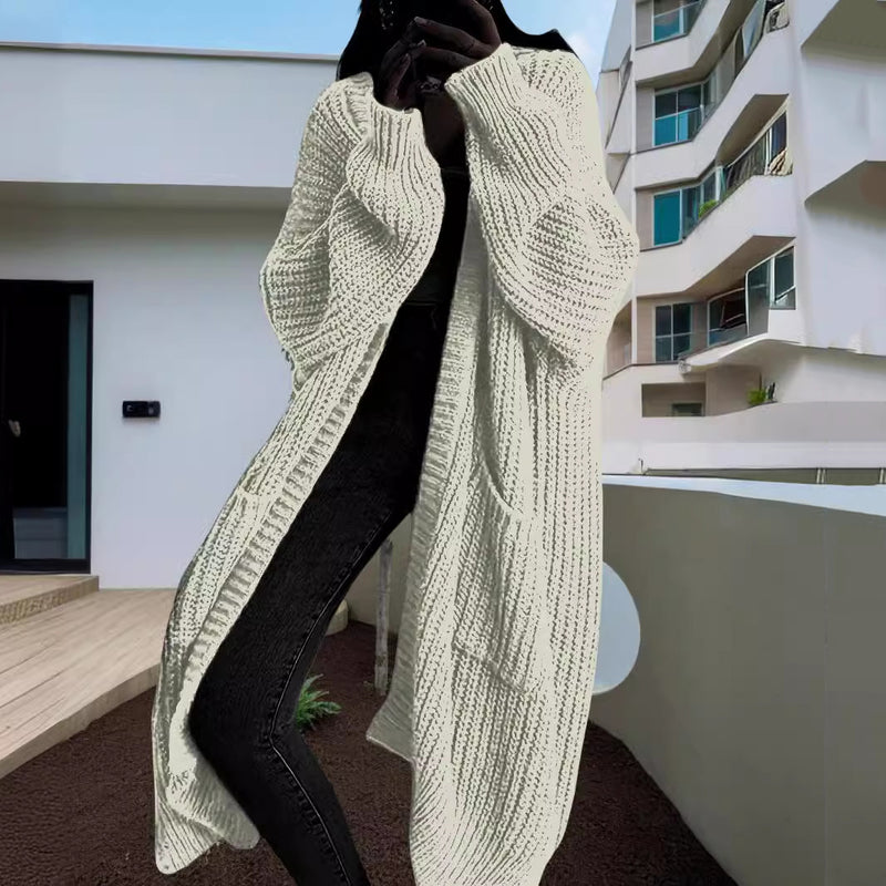 Anmutig gestaltete Strickjacke