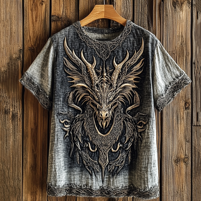 Klassisch gestaltete T-Shirt
