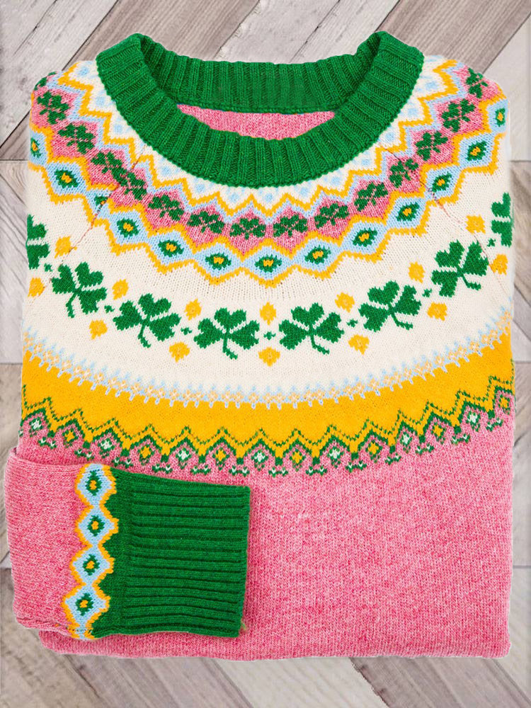 Klassisch designter Pullover