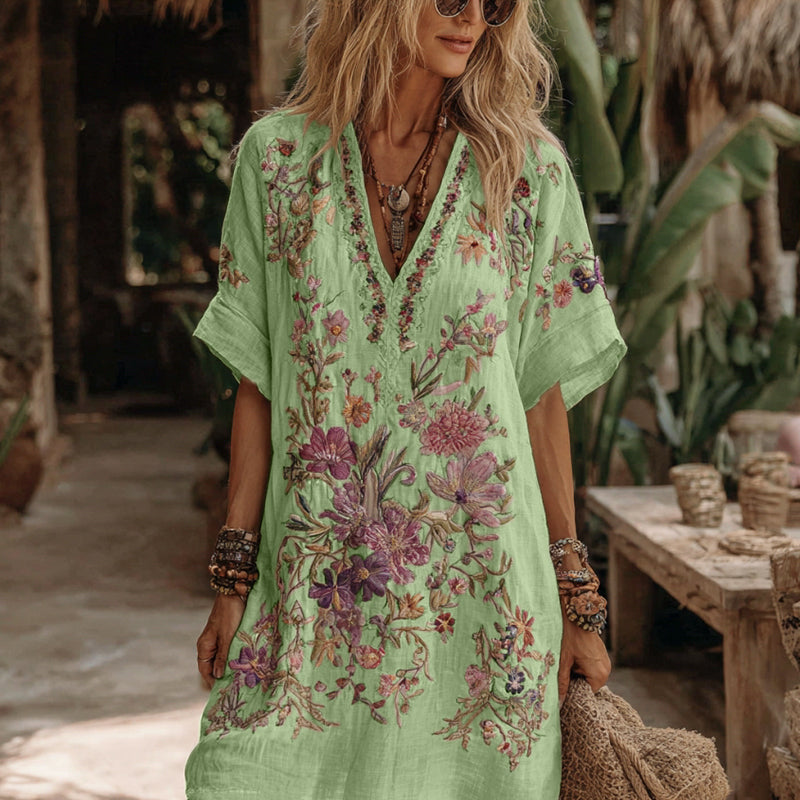 Anmutig gestaltete Kleid