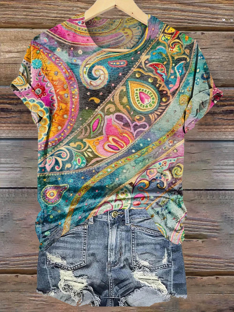 Anmutig gestaltete T-Shirt