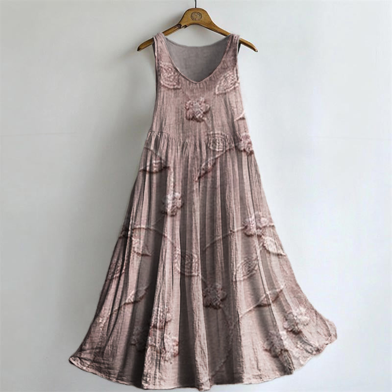 Klassisch gestaltete Kleid