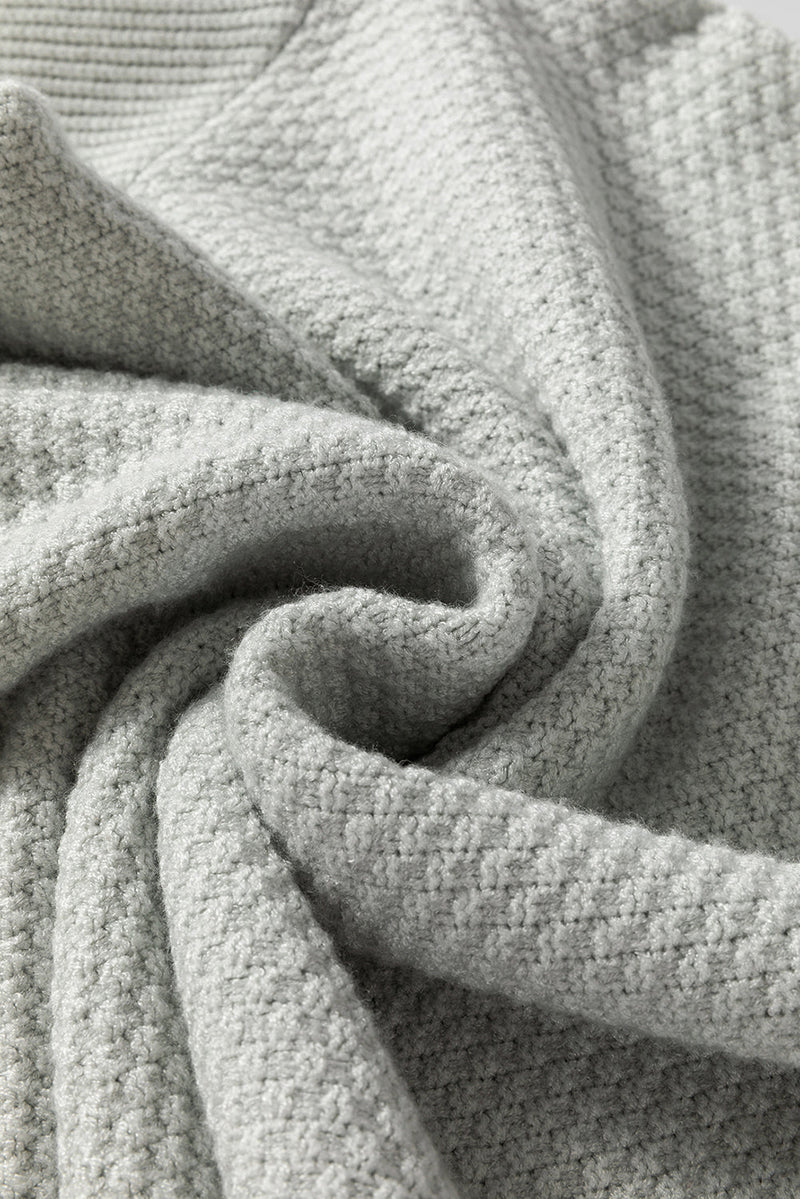 Klassisch gestaltete Pullover
