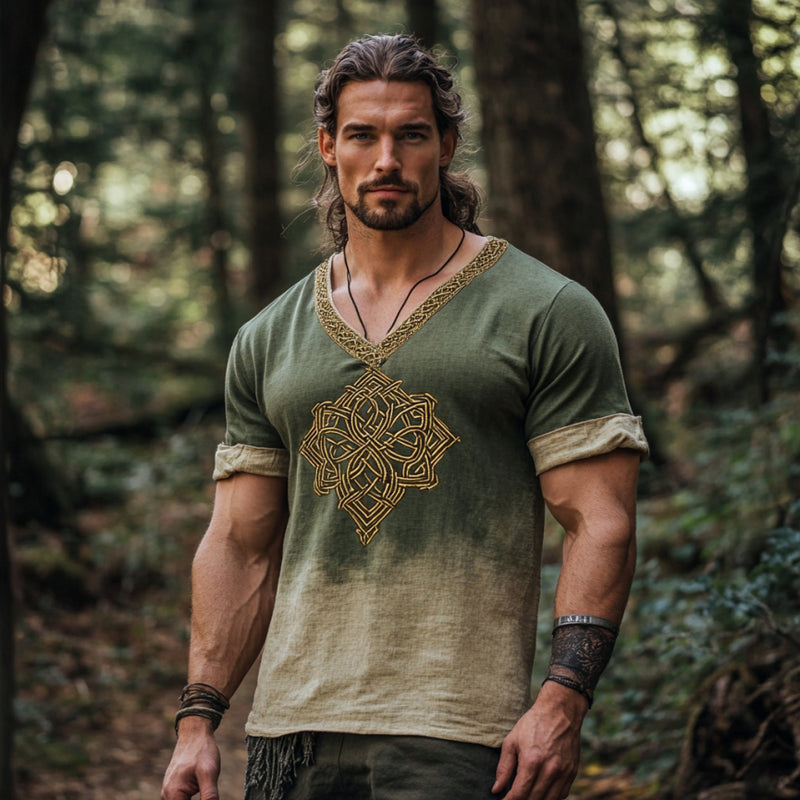 Durchdacht gestaltete T-Shirt