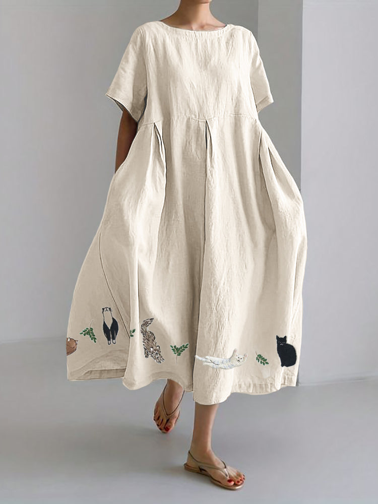 Klassisch gestaltete Kleid